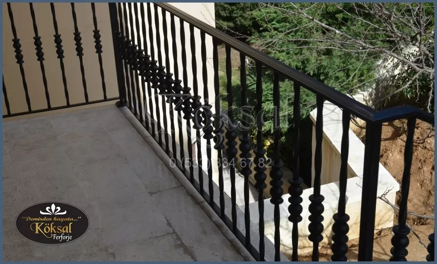 Demir Balkon Korkuluk - Fransız Balkon Korkuluk - Balkon Korkuluğu